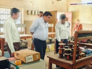 कलेक्टर कुणाल दुदावत ने शासकीय पॉलिटेक्निक कॉलेज कोरबा का किया निरीक्षण,अव्यवस्थाओं पर नाराज़गी, त्वरित सुधार के निर्देश